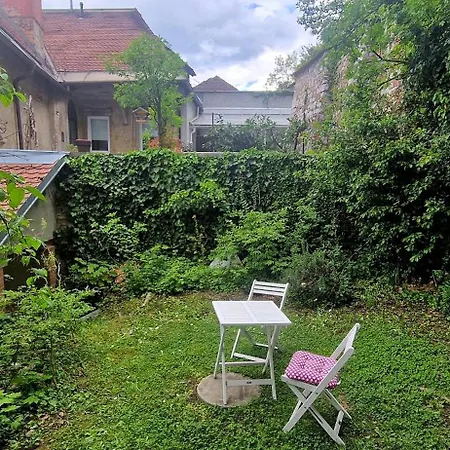Magic Garden In The Heart Of Ljubljana Apartment Exterior photo